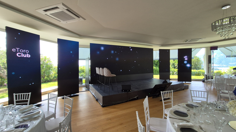 Palco elegante con ledwall