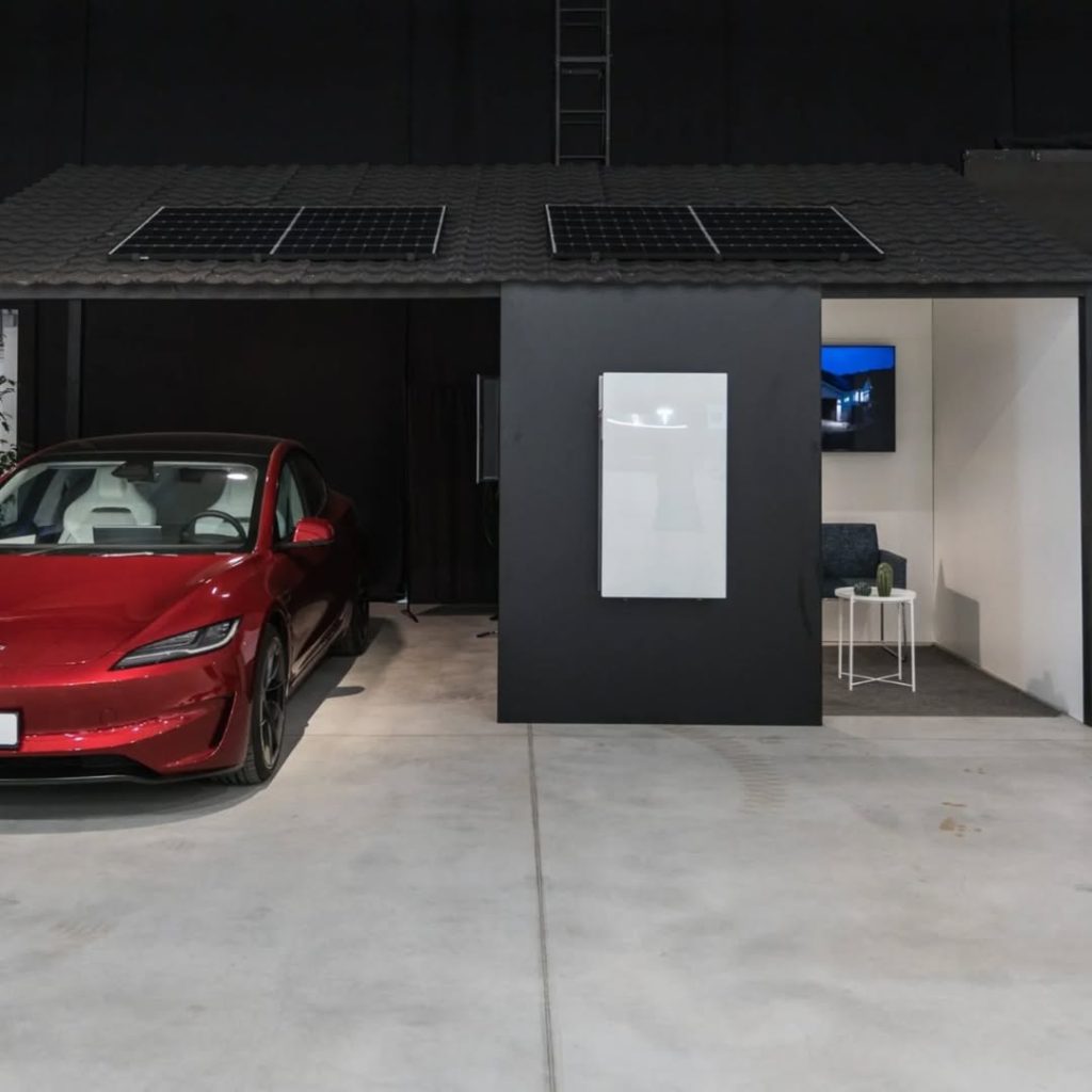 Tesla 2 Lowill, service per eventi Tesla al Kilometro Rosso